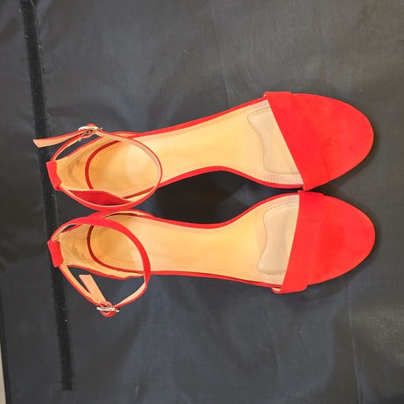 KELLY &KATY OPEN-TOE ADJUSTABLE BUCKLE ANKLE STRAP CLOSURE SANDAL G1 - Picture 2 of 16